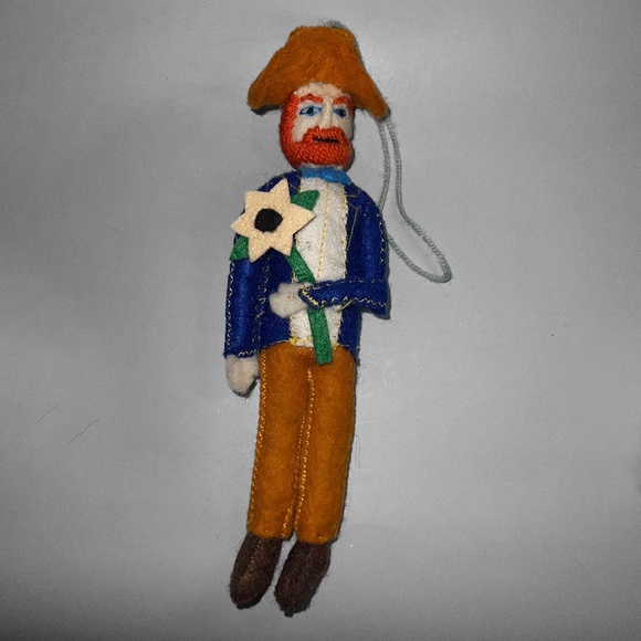 COPY - Vincent Van Gogh Ornamet - Picture 1 of 7